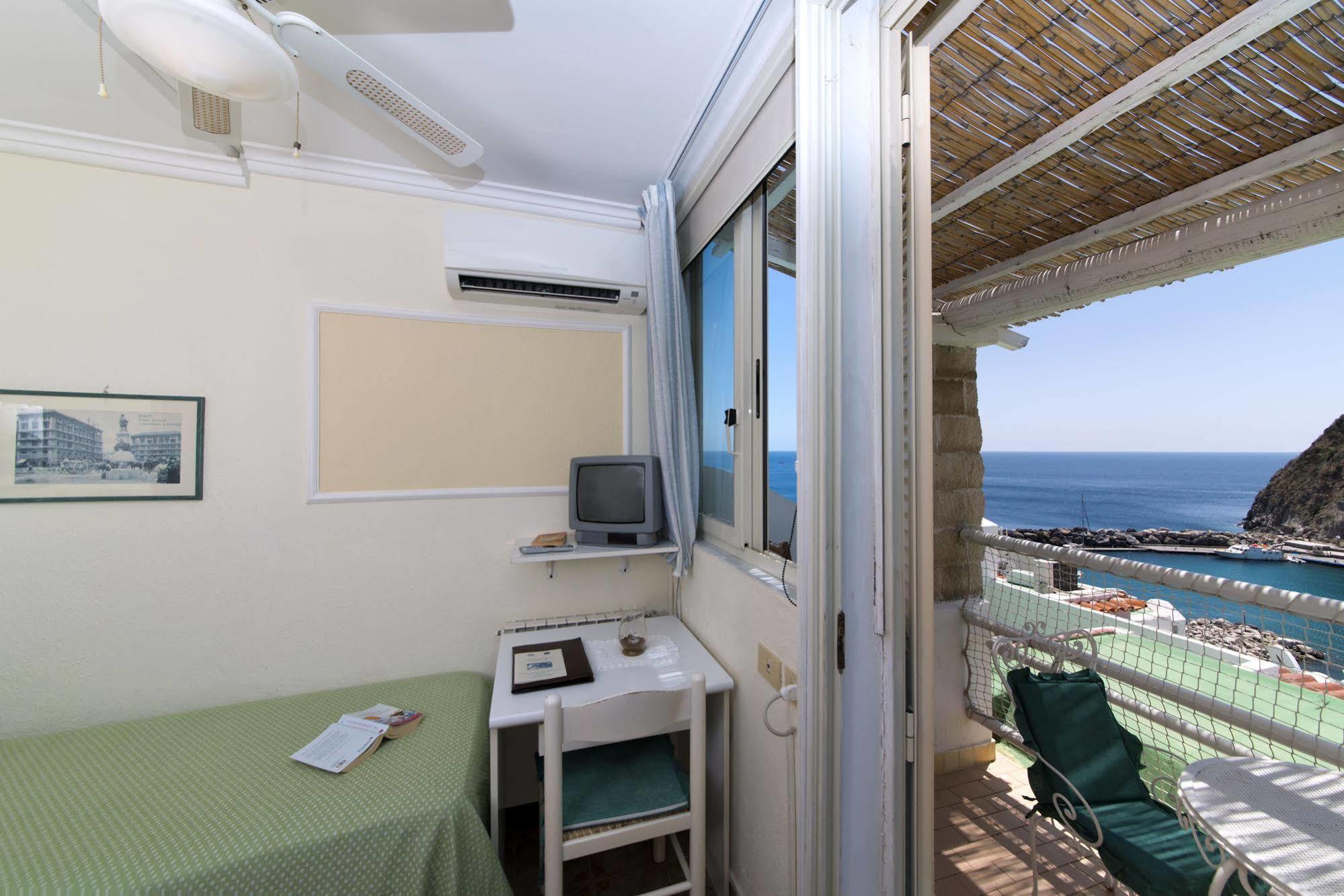 Hotel La Palma Sant'Angelo  Exterior foto